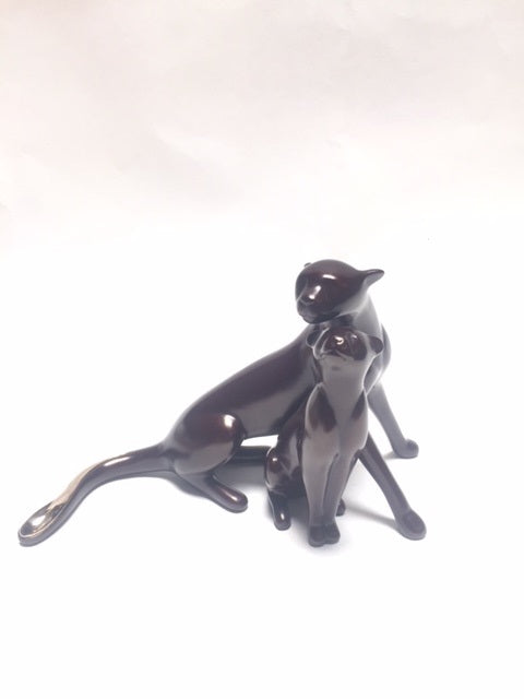 Loet Vanderveen Cheetah and Cub (Burgundy) Sculpture